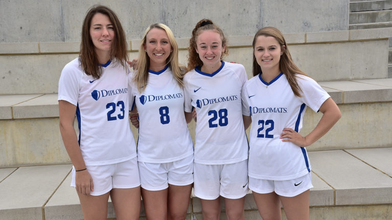 F&M Field Hockey, Women’s Soccer defeat Bryn Mawr on Senior Day – The F&M Field Hockey, Women’s Soccer defeat Bryn Mawr on Senior Day – The